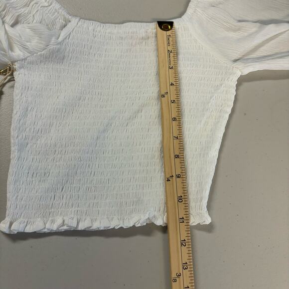 Chelsea & Violet Women's Size Medium White Knitted Crop-Top Boho Inspired Blouse - Picture 8 of 11